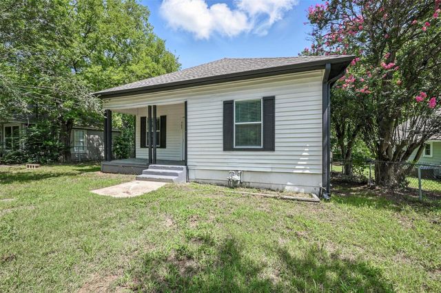 903 W Baker Street, Denison, TX 75020