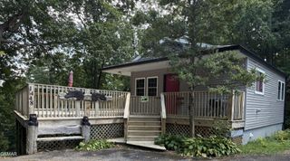 1448 N Arbon Lane, Gatlinburg, TN 37738