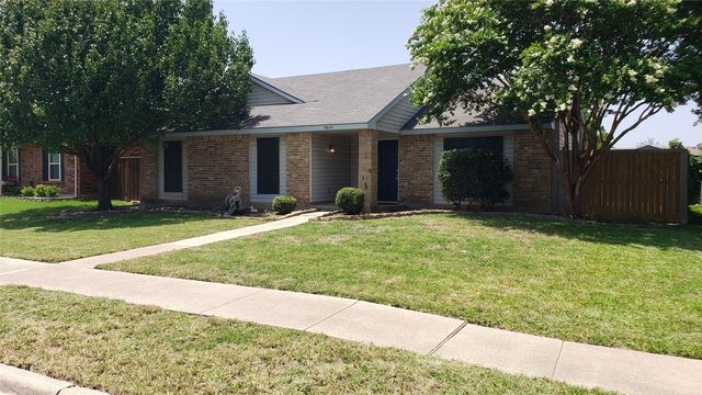 5640 Turner Street, The Colony, TX 75056