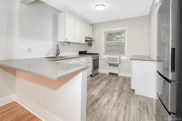 24 Wappanocca Avenue J, Rye, NY 10580