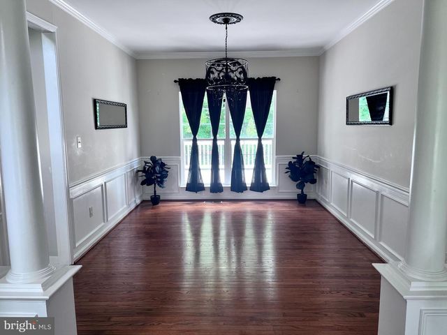 9201 GOLF CT, Manassas Park, VA 20111