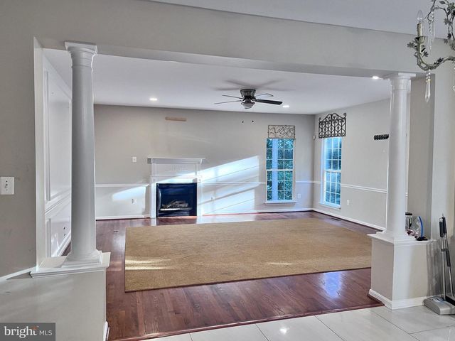 9201 GOLF CT, Manassas Park, VA 20111