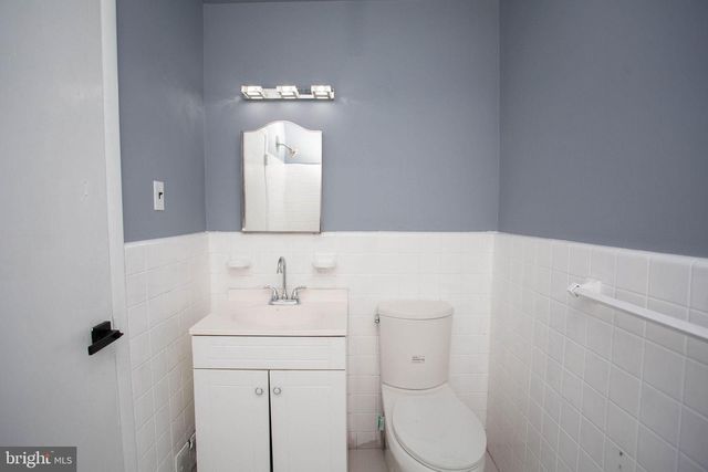 7420 BROCKTON RD, Philadelphia, PA 19151