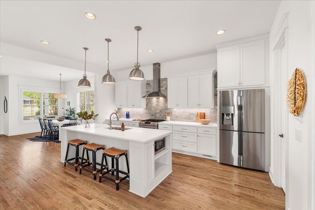 2617 Barclay Dr, Nashville, TN 37206