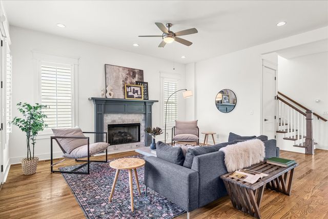 2617 Barclay Dr, Nashville, TN 37206