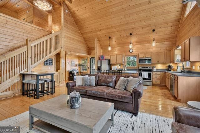 726 Railey Ridge NE, Ranger, GA 30734