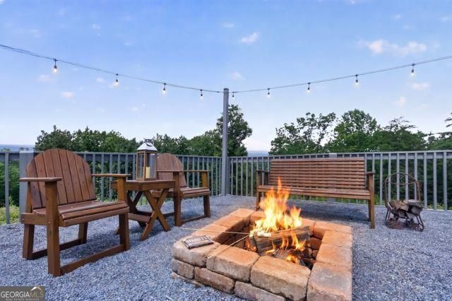 726 Railey Ridge NE, Ranger, GA 30734