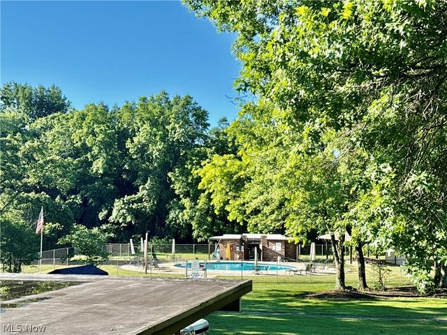 3000 N River Road NE, Warren, OH 44483