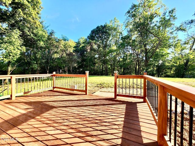 111 Woodland Circle, Jonesborough, TN 37659