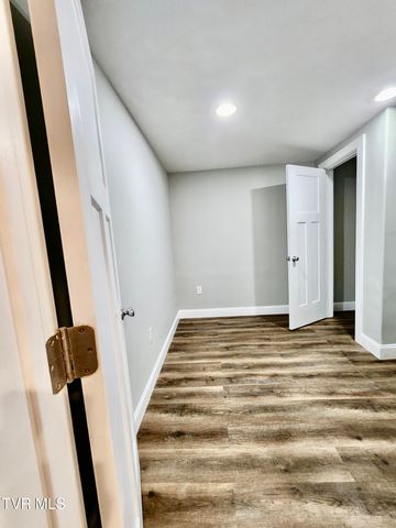 111 Woodland Circle, Jonesborough, TN 37659