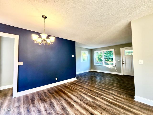 111 Woodland Circle, Jonesborough, TN 37659