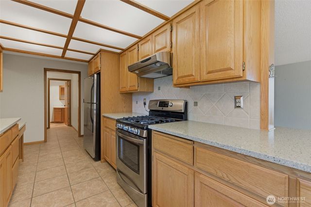 1428 Loraine Street, Enumclaw, WA 98022