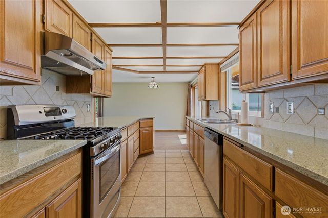 1428 Loraine Street, Enumclaw, WA 98022