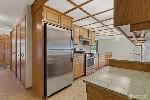 1428 Loraine Street, Enumclaw, WA 98022