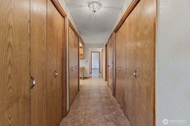 1428 Loraine Street, Enumclaw, WA 98022