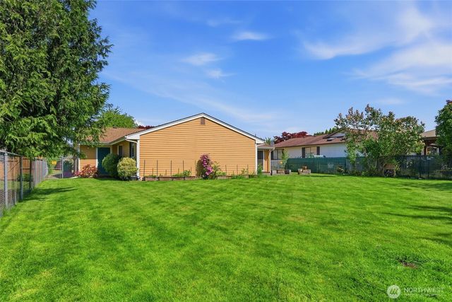 1428 Loraine Street, Enumclaw, WA 98022