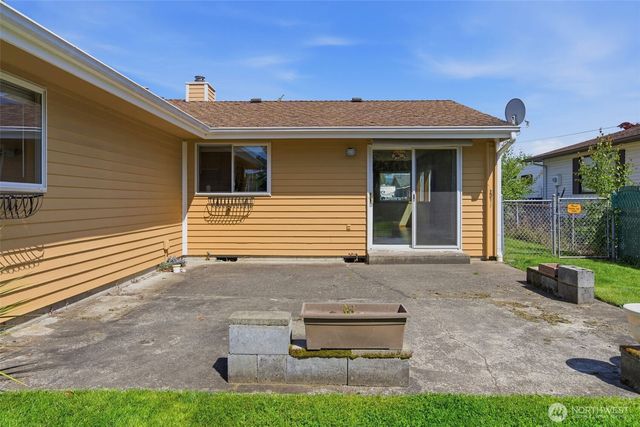 1428 Loraine Street, Enumclaw, WA 98022