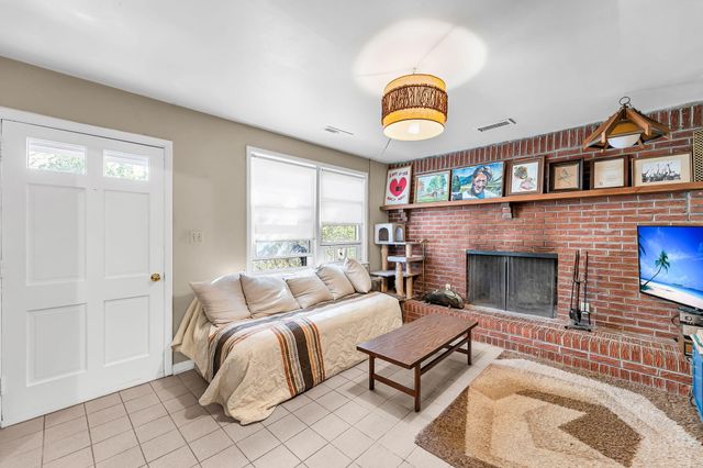 1514 Balsam Street, Charleston, SC 29407