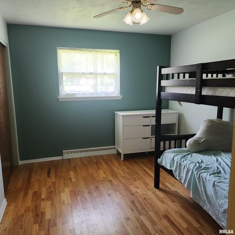 10 HOMESTEAD Drive, Mt Vernon, IL 62864