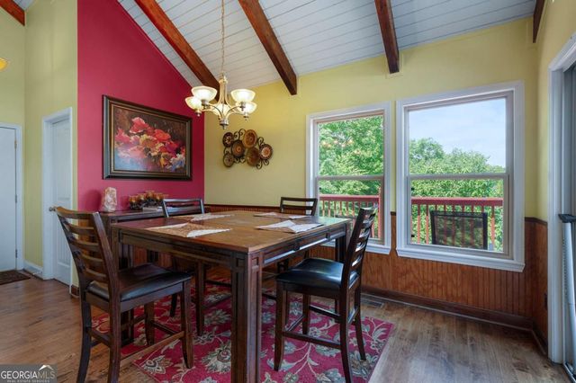 561 Summit Lane, Ellijay, GA 30540