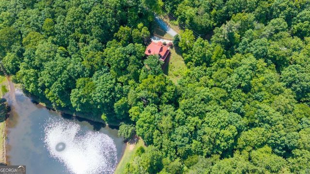 561 Summit Lane, Ellijay, GA 30540
