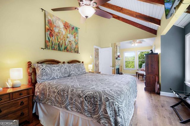 561 Summit Lane, Ellijay, GA 30540