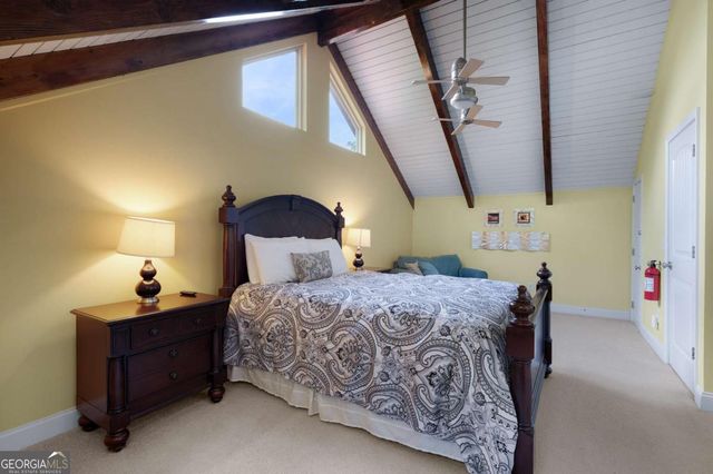 561 Summit Lane, Ellijay, GA 30540