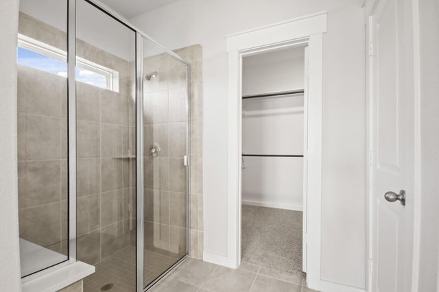 30311 Kingston Heath Drive, Cleveland, TX 77327