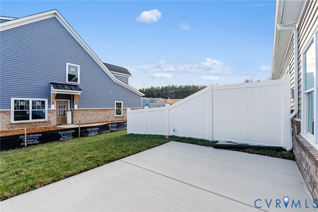 6703 Blue Iris Ln, Chesterfield, VA 23120