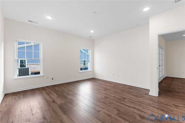 6703 Blue Iris Ln, Chesterfield, VA 23120