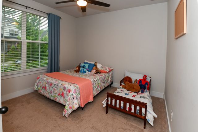 241 Griffin Ln, Gallatin, TN 37066