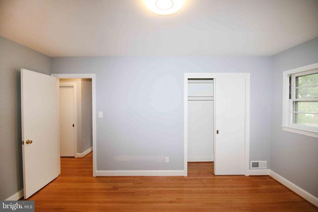 5932 1ST STREET, Arlington, VA 22203