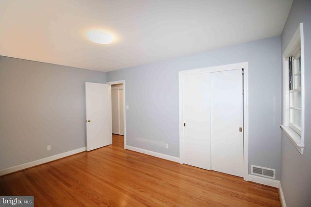 5932 1ST STREET, Arlington, VA 22203