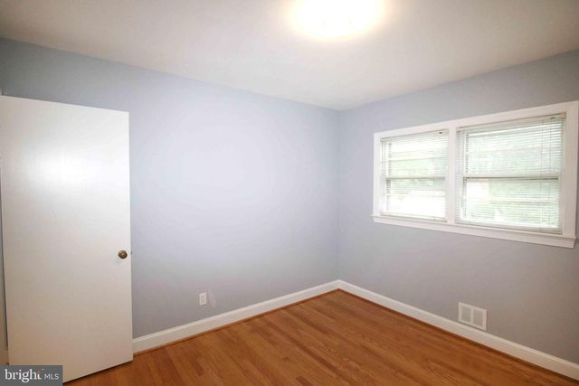 5932 1ST STREET, Arlington, VA 22203