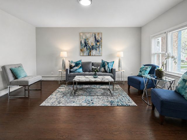 12253 S Peoria Street, Chicago, IL 60643