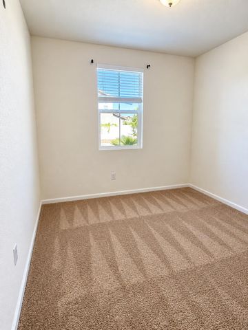 1476 Meridian St, Manteca, CA 95337