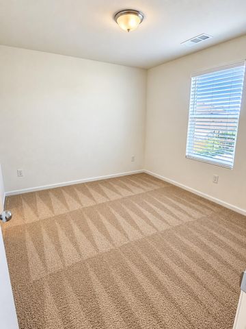 1476 Meridian St, Manteca, CA 95337