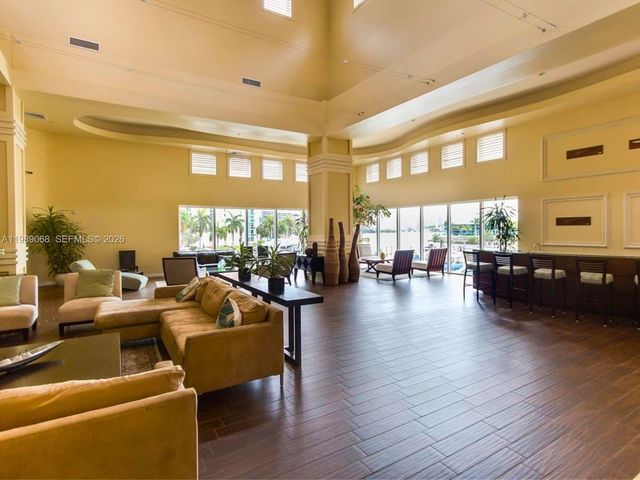 3370 Hidden Bay Dr 1814, Aventura, FL 33180