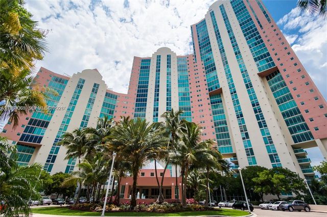 3370 Hidden Bay Dr 1814, Aventura, FL 33180