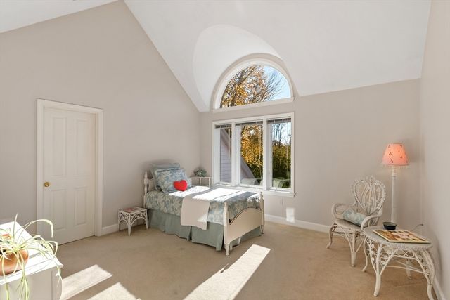 4 Hazelwood Circle, Andover, MA 01810