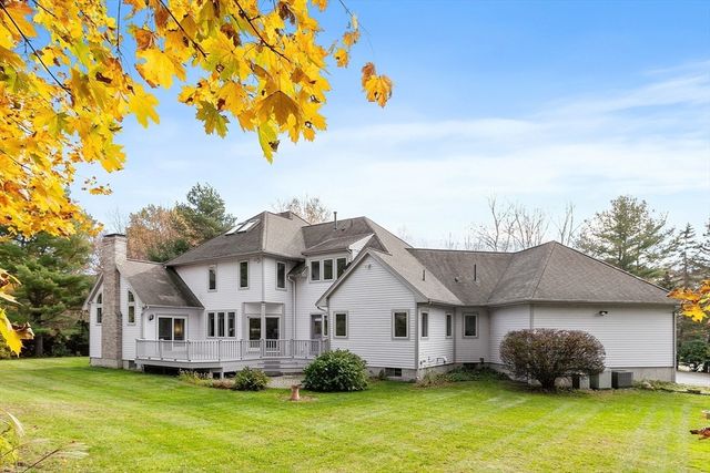 4 Hazelwood Circle, Andover, MA 01810