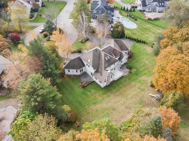 4 Hazelwood Circle, Andover, MA 01810