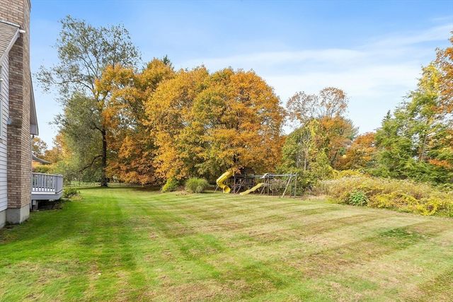 4 Hazelwood Circle, Andover, MA 01810