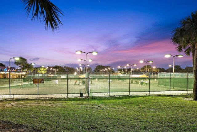 353 S US HIGHWAY 1 C203, Jupiter, FL 33477