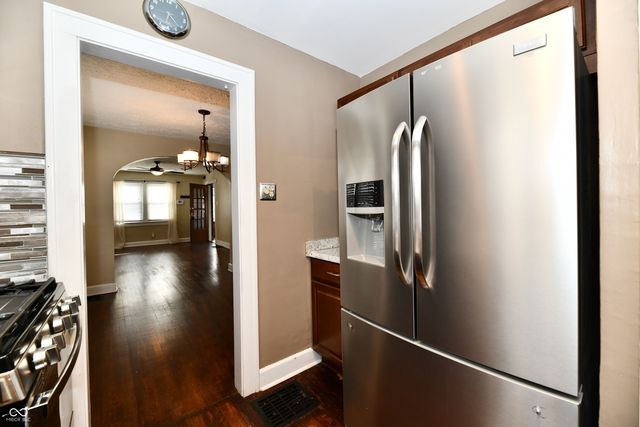 152 E Pleasant Run Parkway North Drive, Indianapolis, IN 46225