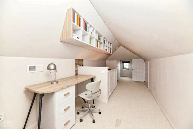 152 E Pleasant Run Parkway North Drive, Indianapolis, IN 46225