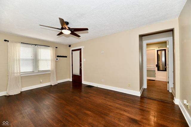 152 E Pleasant Run Parkway North Drive, Indianapolis, IN 46225