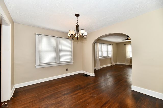 152 E Pleasant Run Parkway North Drive, Indianapolis, IN 46225