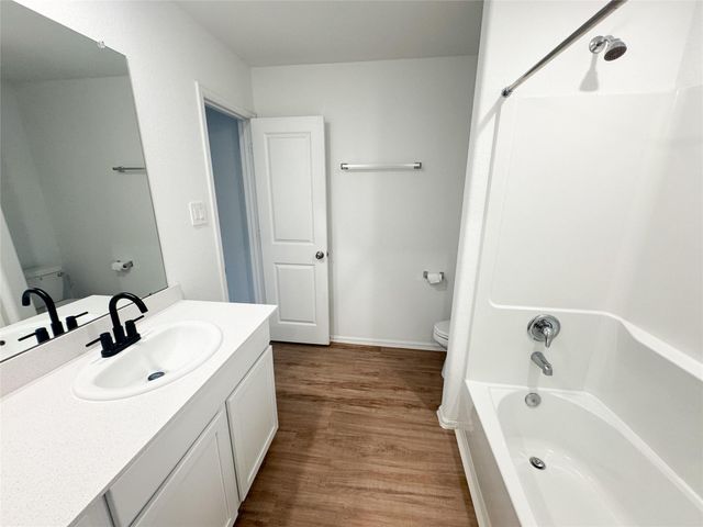 1411 Las Cuevas Drive, Conroe, TX 77301