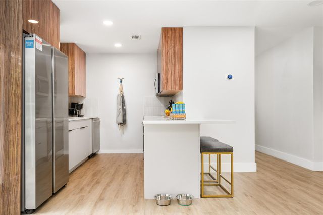 11807 Oakwood DR, Austin, TX 78753